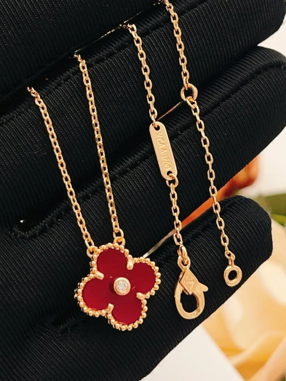 Van Cleef & Arpels​ Necklacet